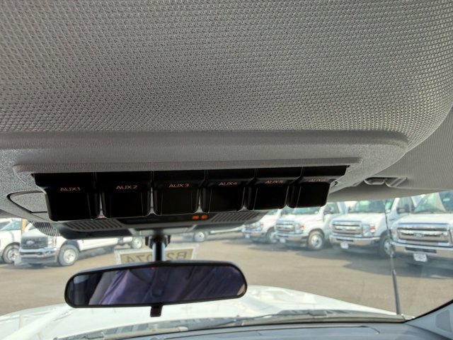 New 2026 Ford F250 XL w/ XL Chrome Package image 20