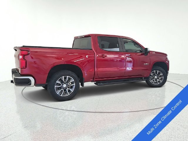 Used 2022 Chevrolet Silverado 1500 LT w/ Z71 Off-Road Package AWD/4WD image 7