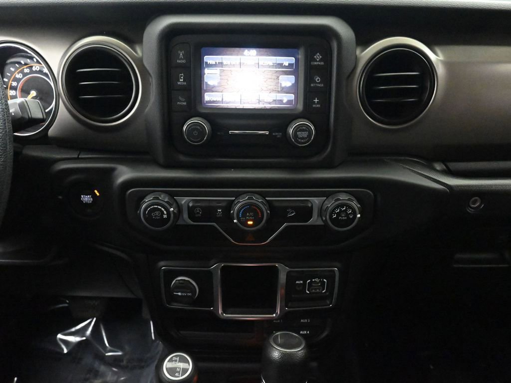 Used 2021 Jeep Wrangler Unlimited Sport AWD/4WD image 23