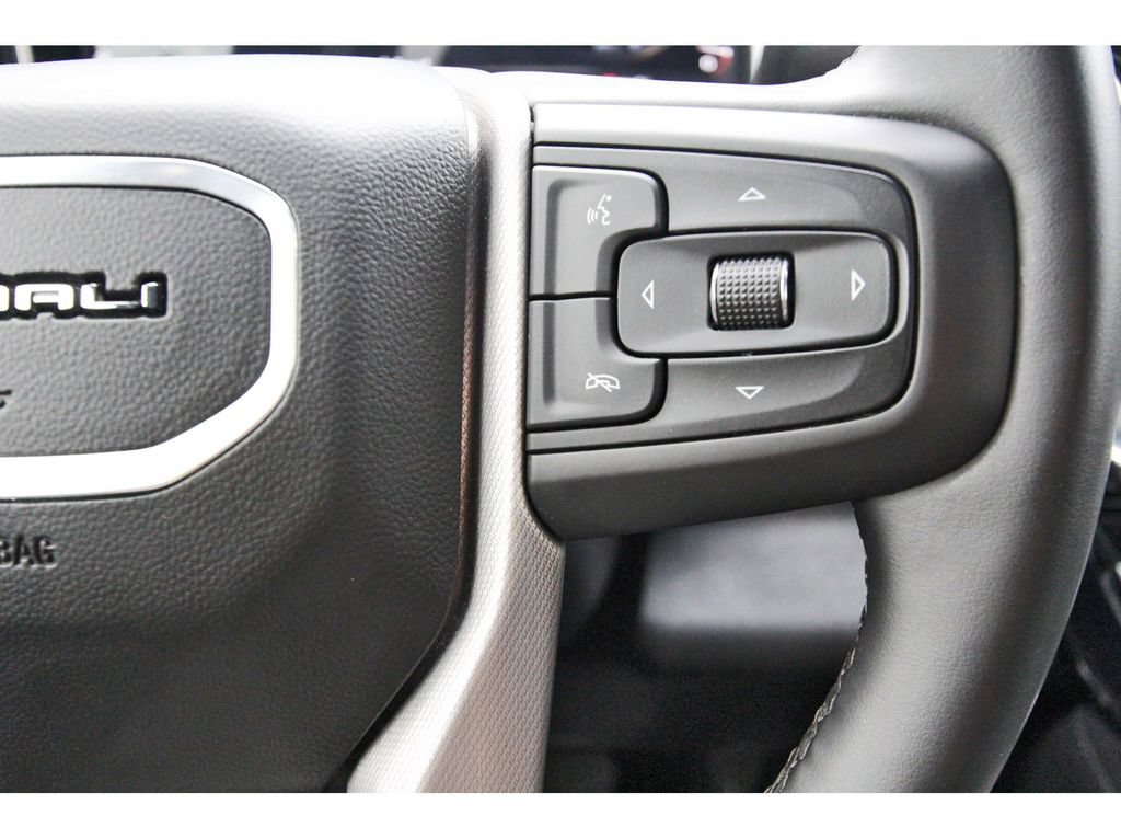Used 2025 GMC Sierra 2500 Denali w/ Denali Reserve Package AWD/4WD image 19