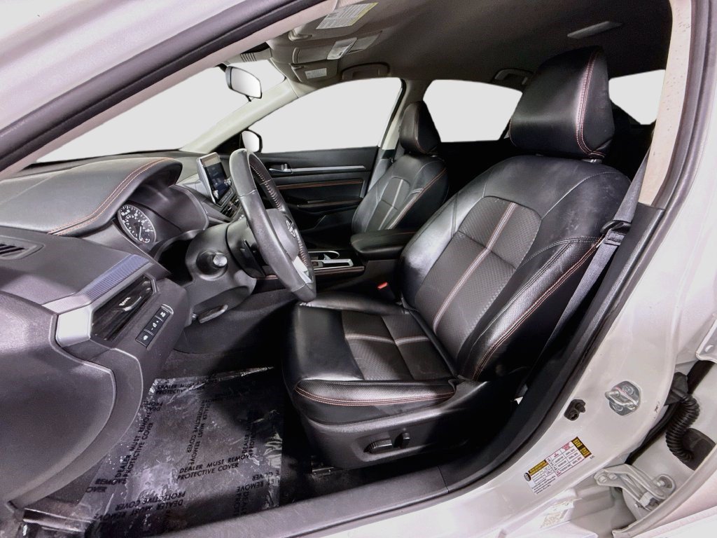 Used 2023 Nissan Altima 2.5 SR FWD image 21