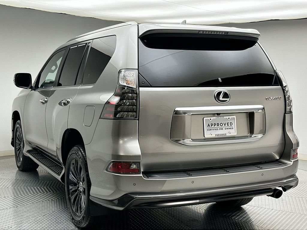 Used 2023 Lexus GX 460 Premium w/ Accessory Package AWD/4WD image 11