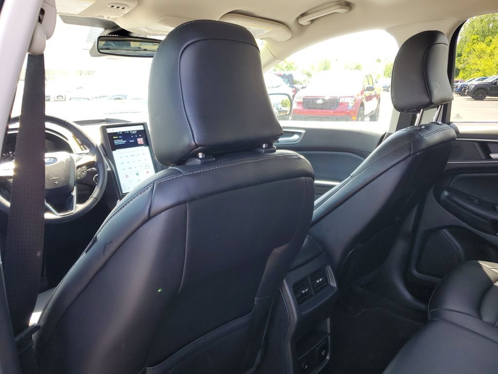 Used 2024 Ford Edge SEL w/ Convenience Package AWD/4WD image 30