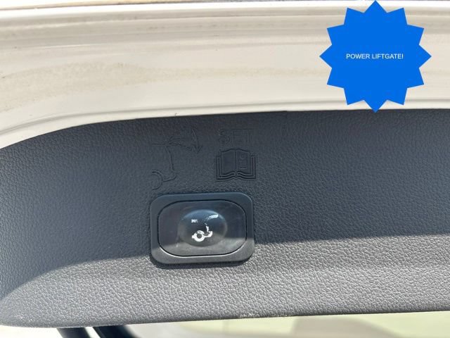 Used 2015 Ford Escape Titanium w/ Equipment Group 301A FWD image 28