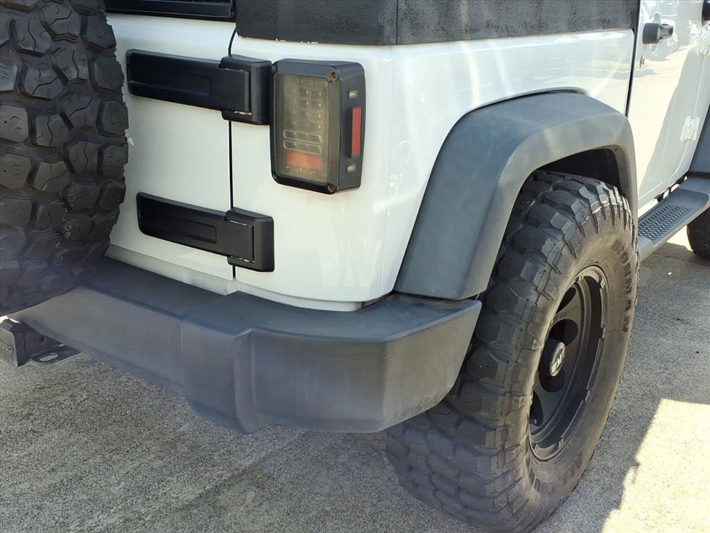 Used 2013 Jeep Wrangler Sport image 12