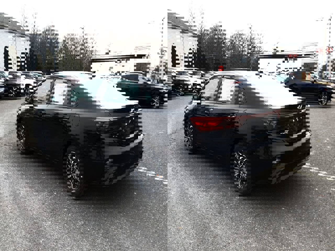 Certified 2023 Kia Forte LXS image 6