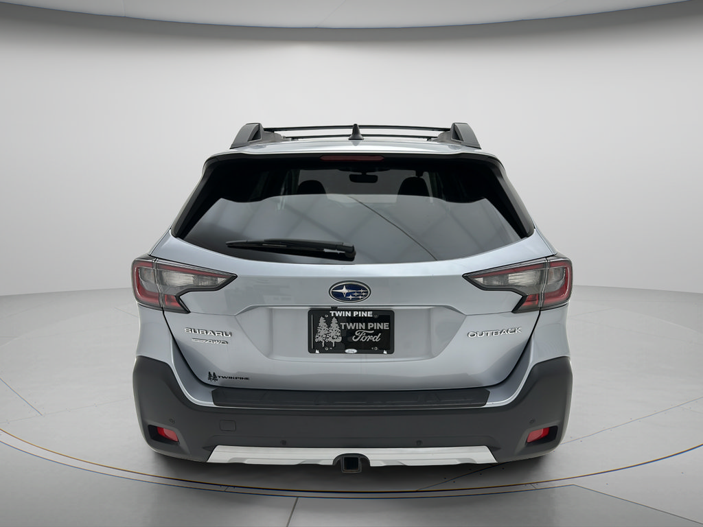 Used 2023 Subaru Outback Limited AWD/4WD image 6