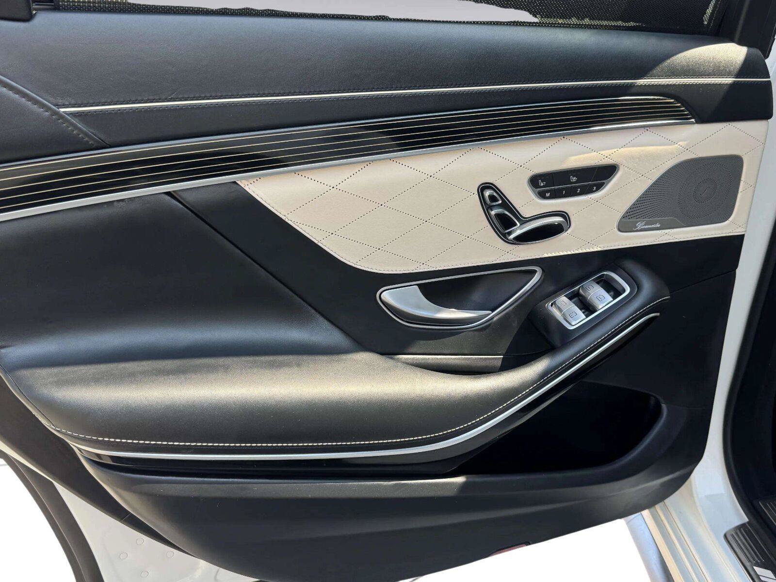 Used 2016 Mercedes-Benz S 63 AMG 4MATIC Sedan image 32