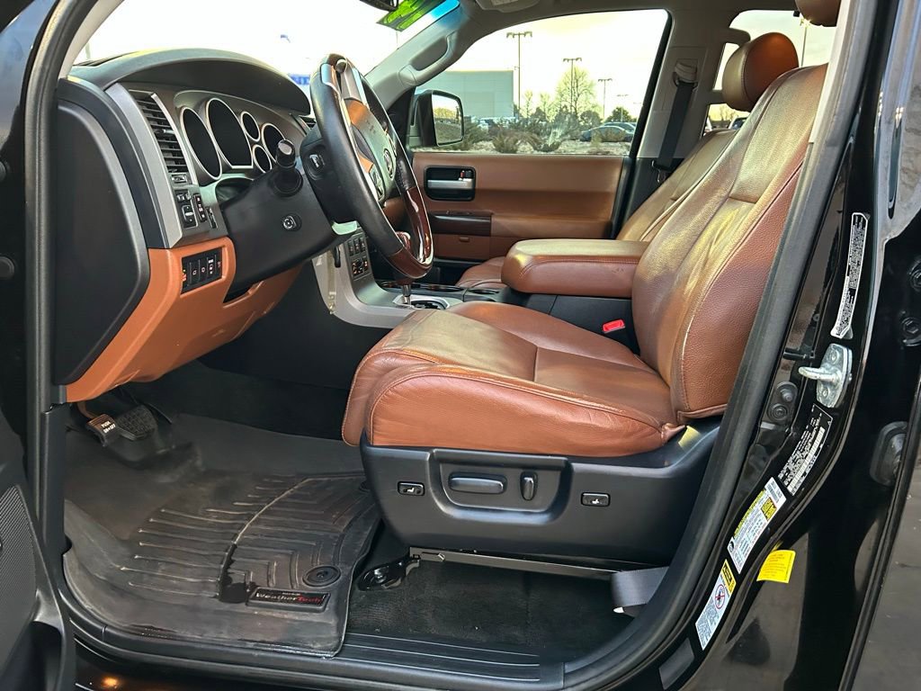 Used 2014 Toyota Sequoia Platinum image 14