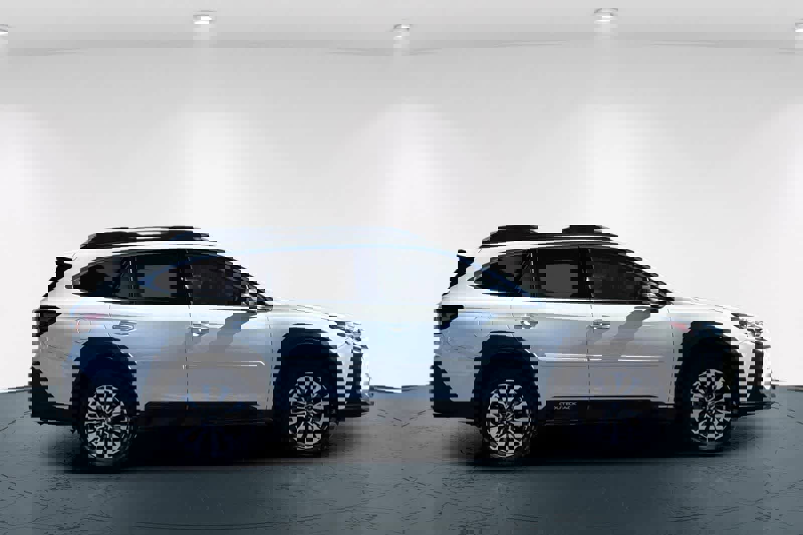 Used 2023 Subaru Outback Touring XT w/ Popular Package #2 image 6