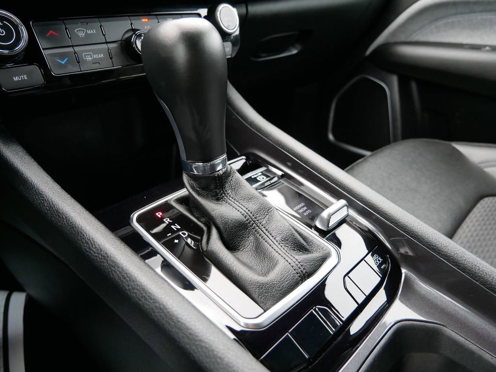 Used 2025 Jeep Compass Latitude AWD/4WD image 27