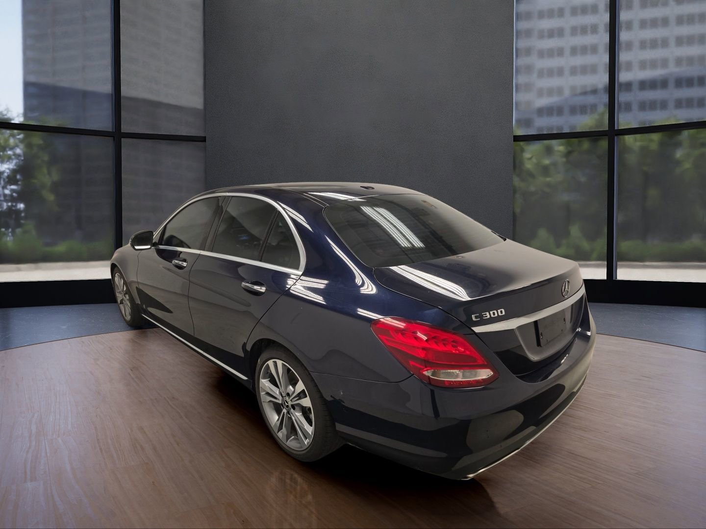 Used 2018 Mercedes-Benz C 300 Sedan w/ Premium Package image 6