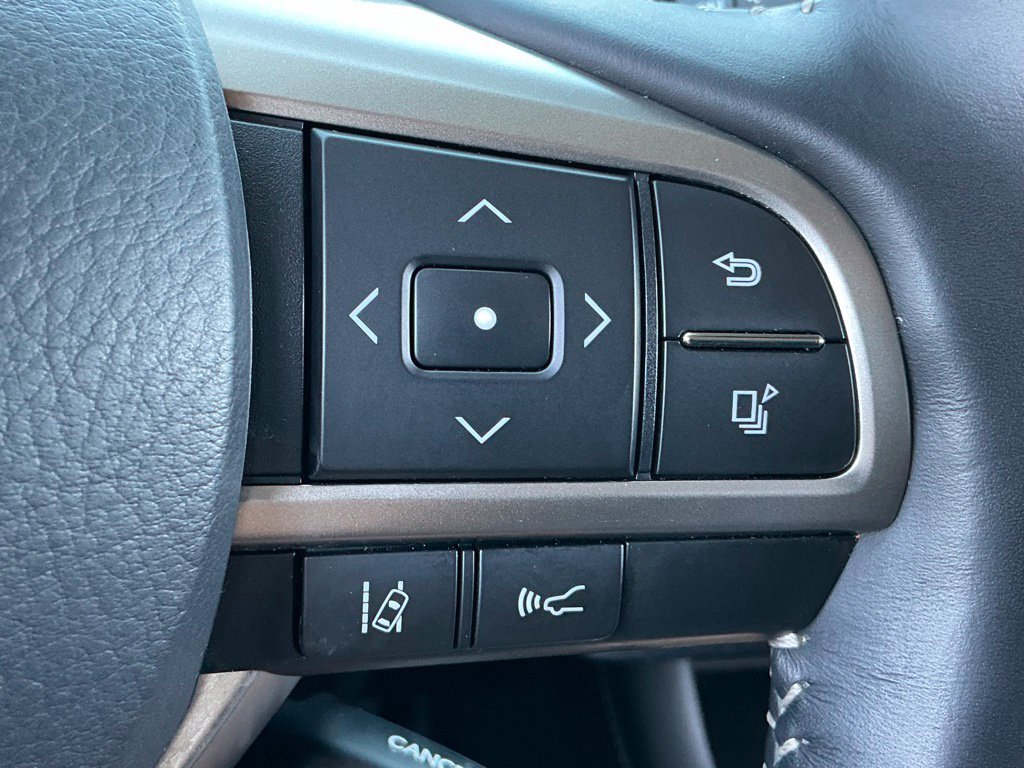 Certified 2020 Lexus RX 450hL AWD w/ Premium Package image 31