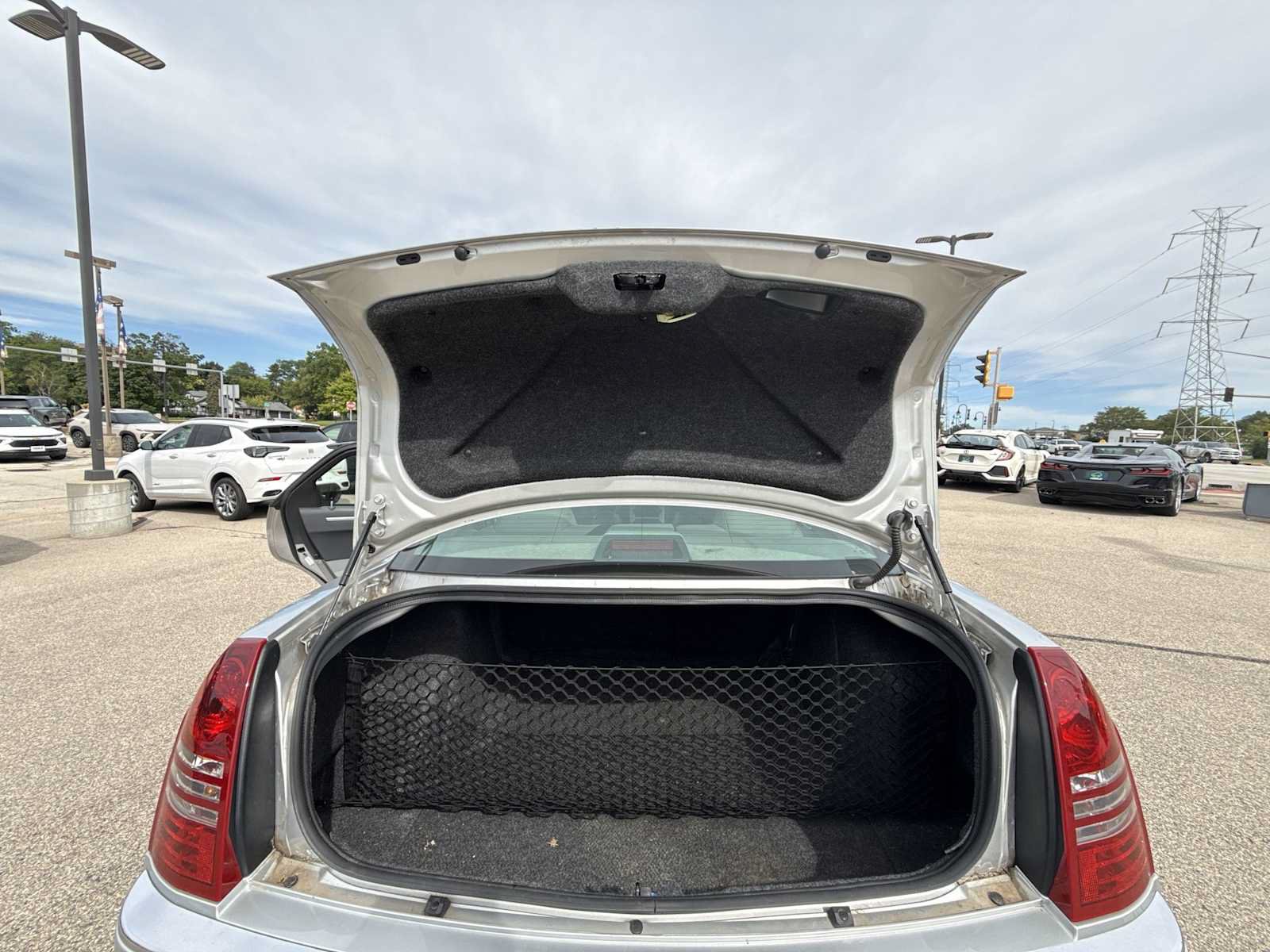 Used 2006 Chrysler 300 C w/ Sound Group II AWD/4WD image 23