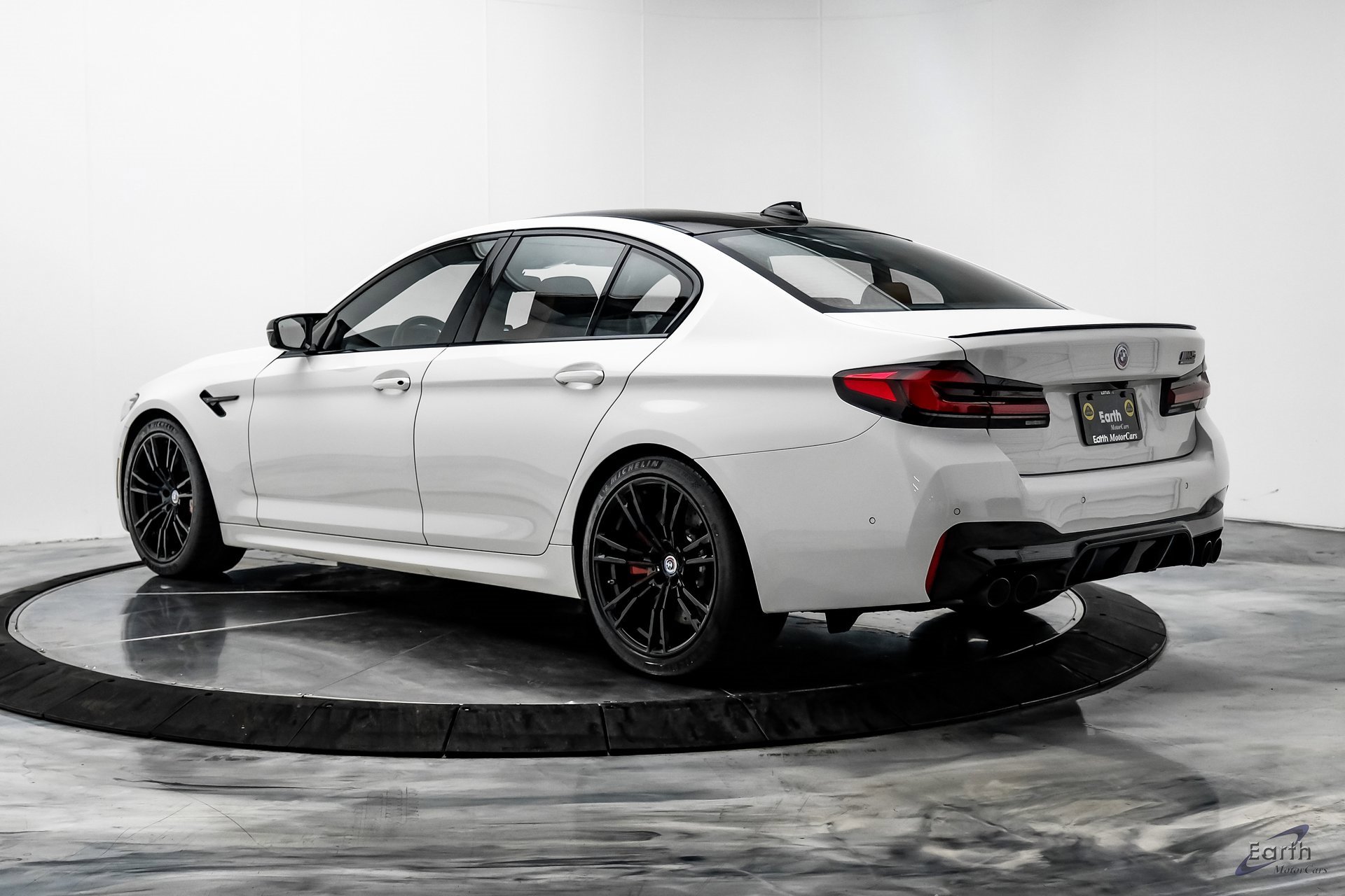 Used 2023 BMW M5 w/ Competition Package image 8