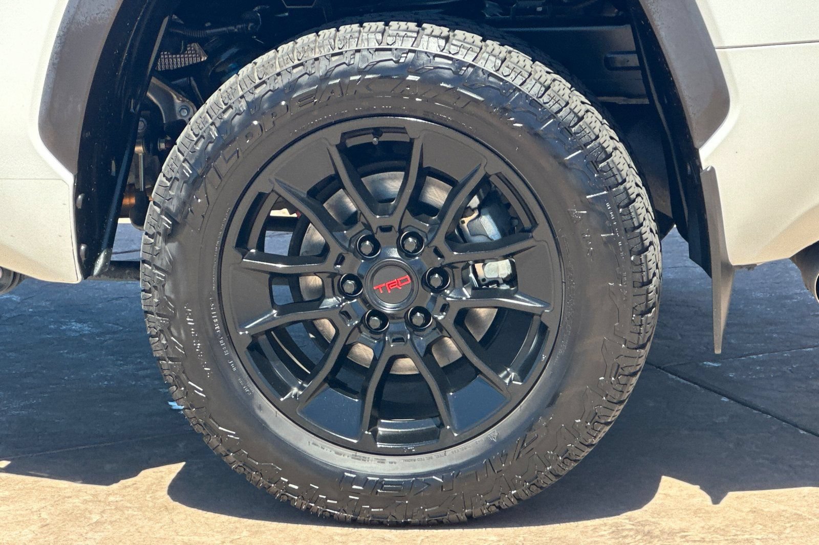 Used 2023 Toyota Tundra Limited w/ TRD Off-Road Package AWD/4WD image 31