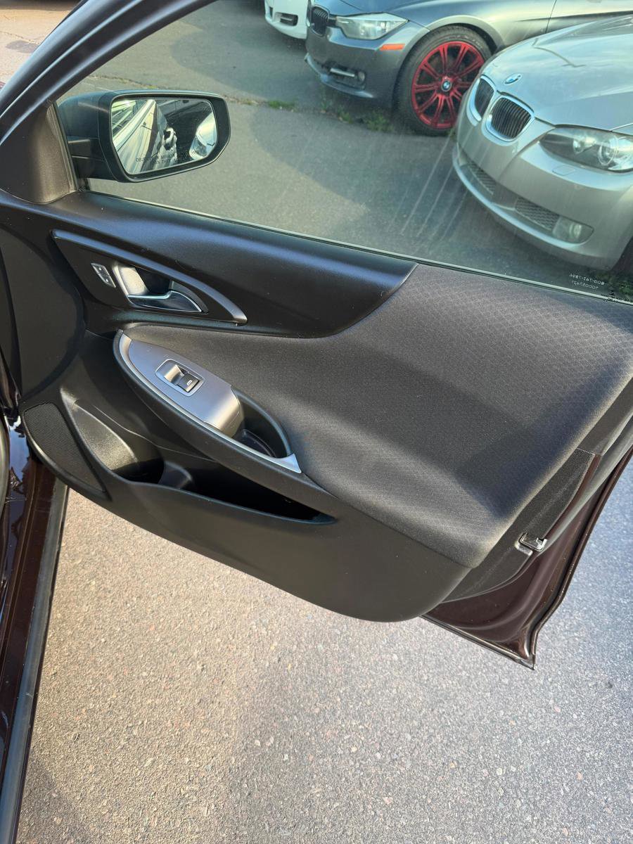 Used 2020 Chevrolet Malibu LS FWD image 8