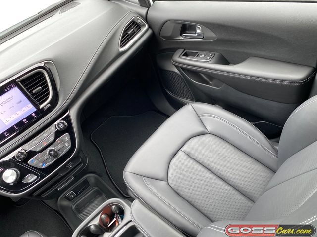 New 2027 Chrysler Pacifica Select AWD/4WD image 15