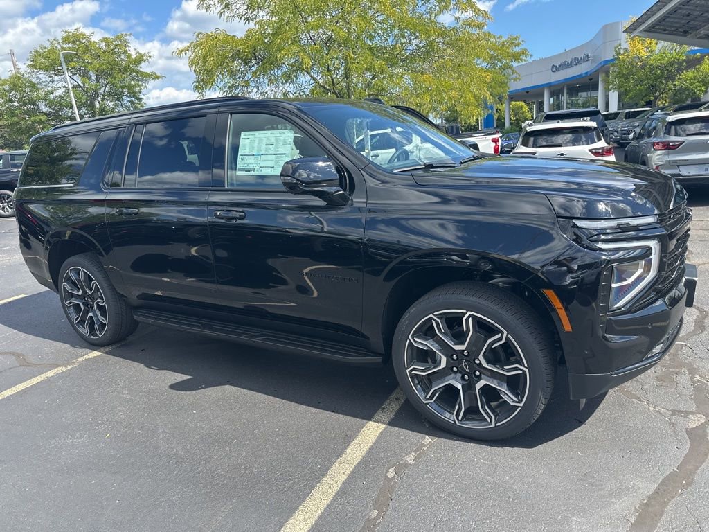 New 2026 Chevrolet Suburban RST w/ RST Capability Package