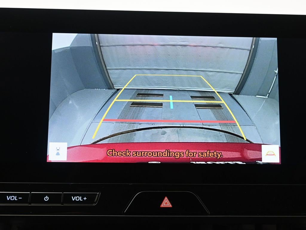 Certified 2024 Toyota Venza Nightshade image 24