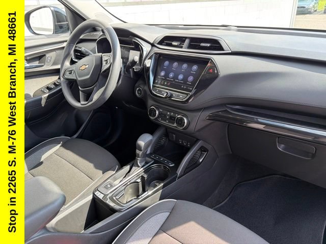 Used 2023 Chevrolet TrailBlazer LT w/ Convenience Package AWD/4WD image 26