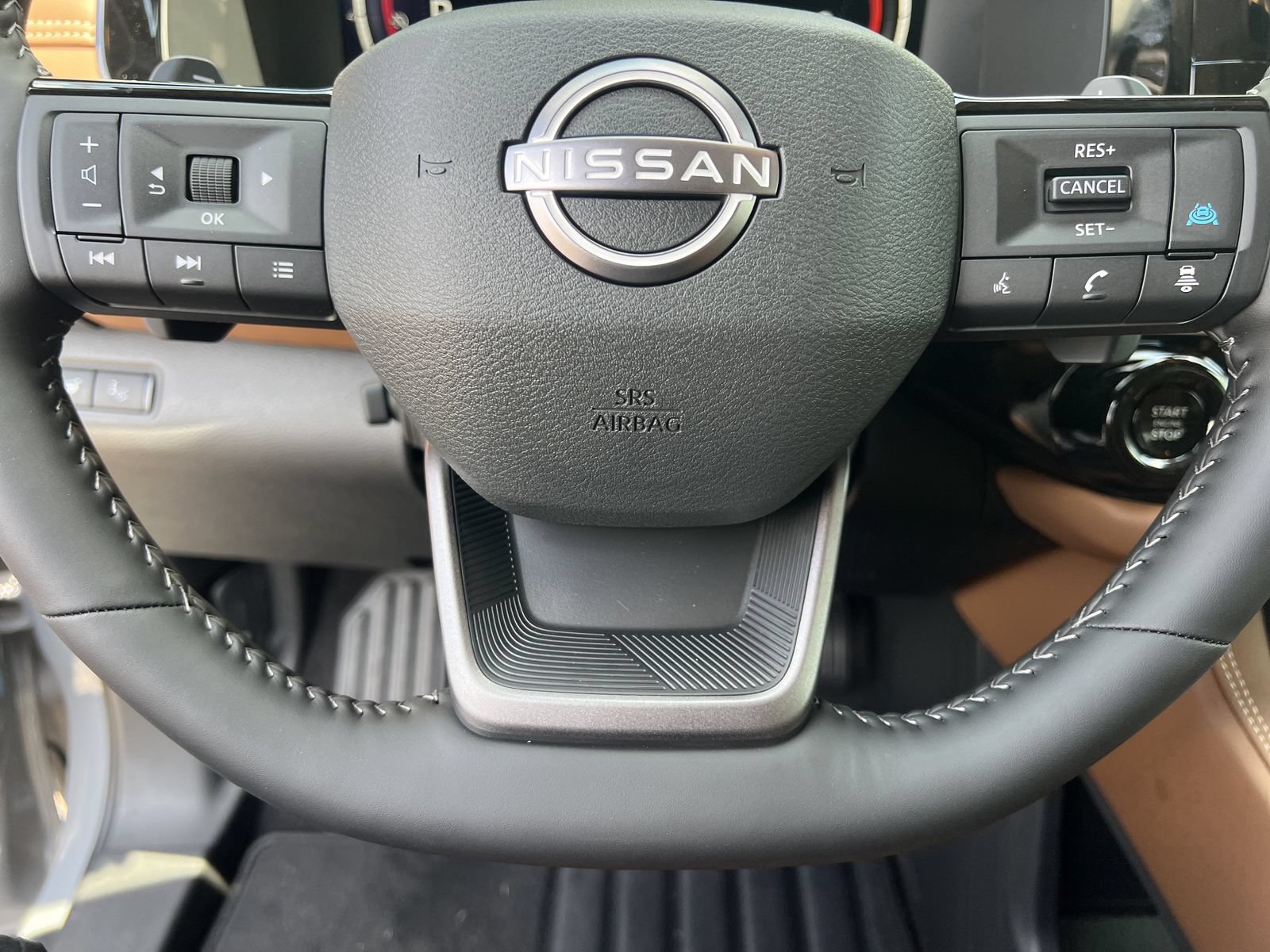 New 2026 Nissan Pathfinder Platinum AWD/4WD image 9