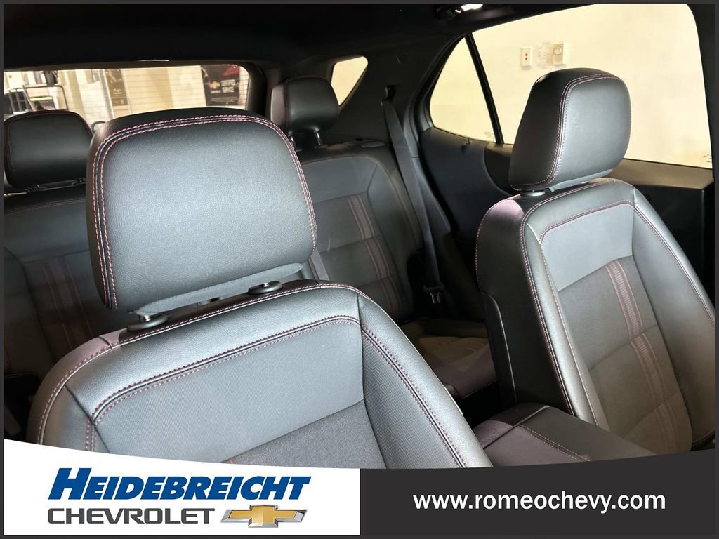 Certified 2024 Chevrolet Equinox RS w/ LPO, Floor Liner Package FWD image 34