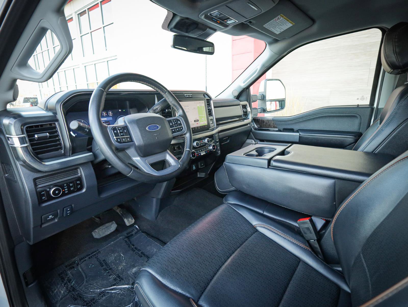 Used 2025 Ford F350 Lariat image 12