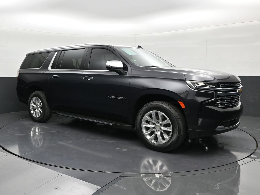 Used 2024 Chevrolet Suburban Premier AWD/4WD image 7