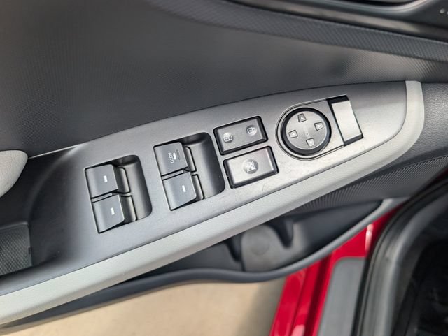 Used 2022 Hyundai Ioniq SE FWD image 21