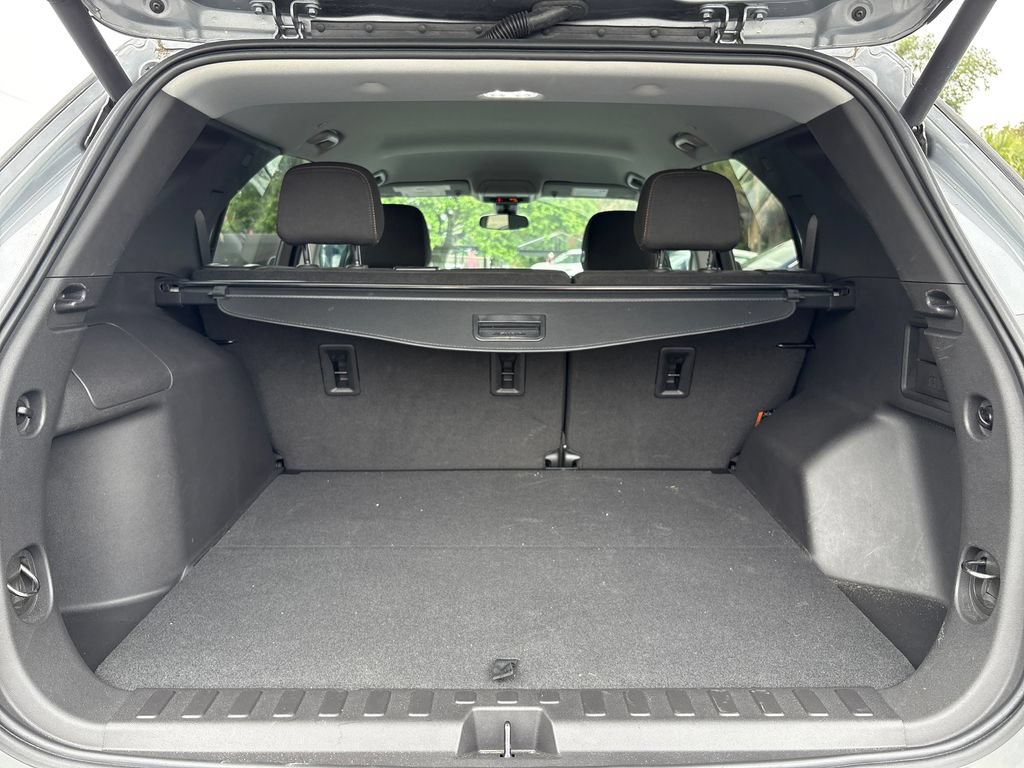Used 2024 Chevrolet Equinox LT FWD image 19
