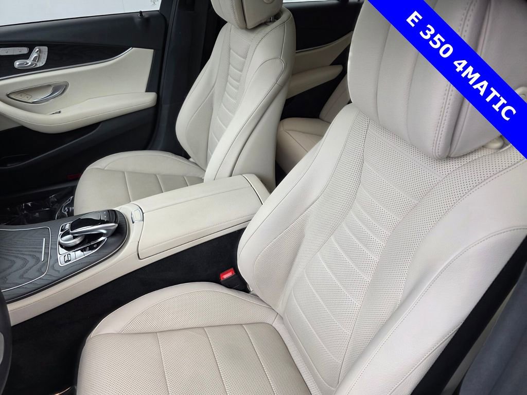 Used 2020 Mercedes-Benz E 350 4MATIC Sedan image 11