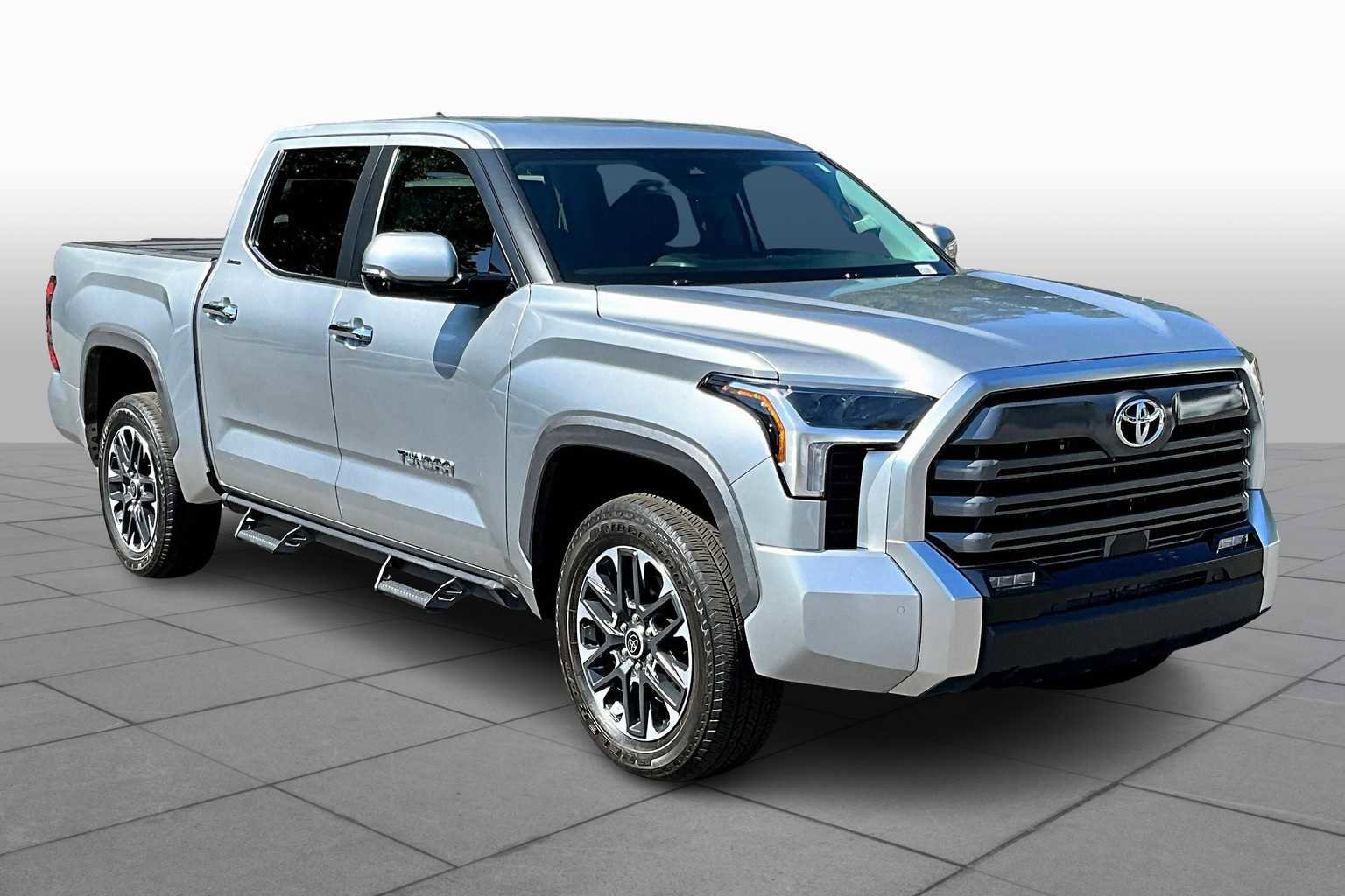 Used 2024 Toyota Tundra Limited image 2