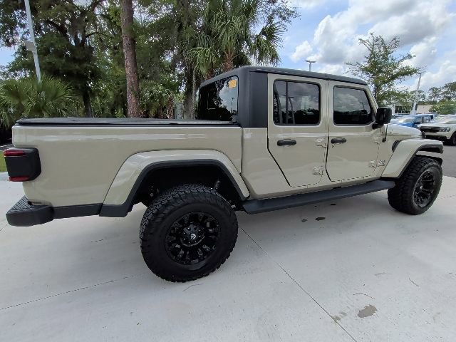 Used 2020 Jeep Gladiator Overland w/ Popular Equipment Package AWD/4WD image 5