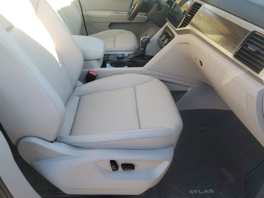 Used 2019 Volkswagen Atlas SEL image 16