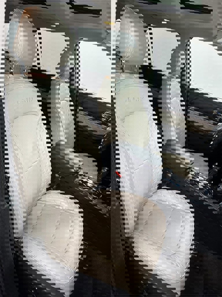 Used 2016 Ford Explorer Platinum image 49