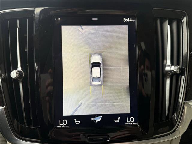 Used 2018 Volvo S90 T5 Momentum w/ Convenience Package image 15