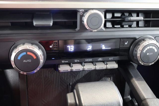 Used 2024 Toyota Tacoma TRD Sport AWD/4WD image 20