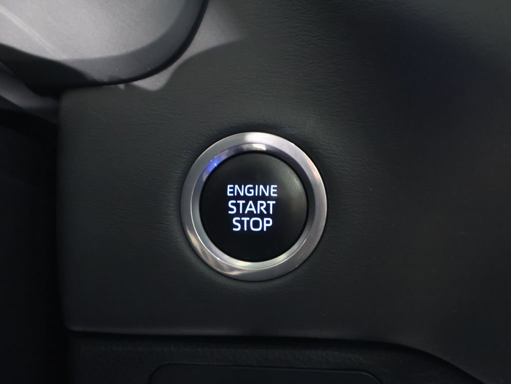 Used 2024 Toyota Tundra Platinum image 26