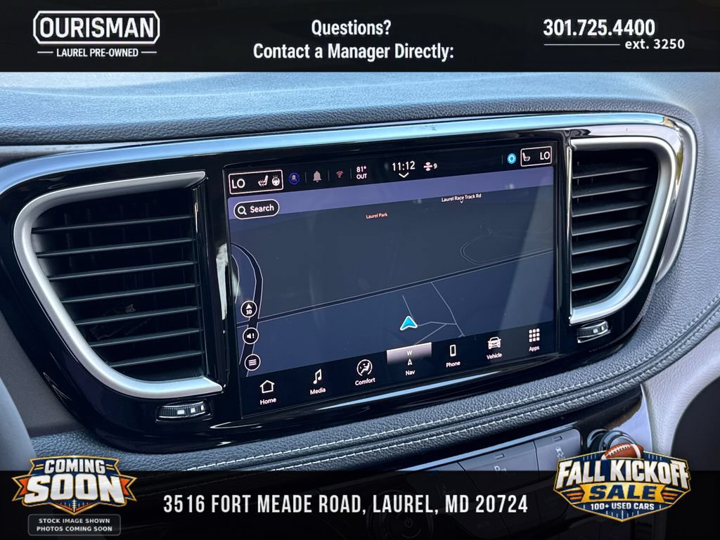 Used 2024 Chrysler Pacifica Limited FWD image 13