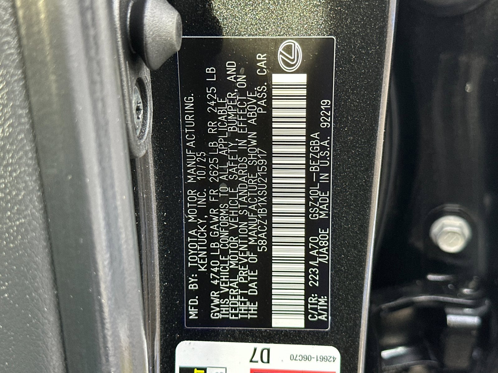 Used 2025 Lexus ES 350 image 31