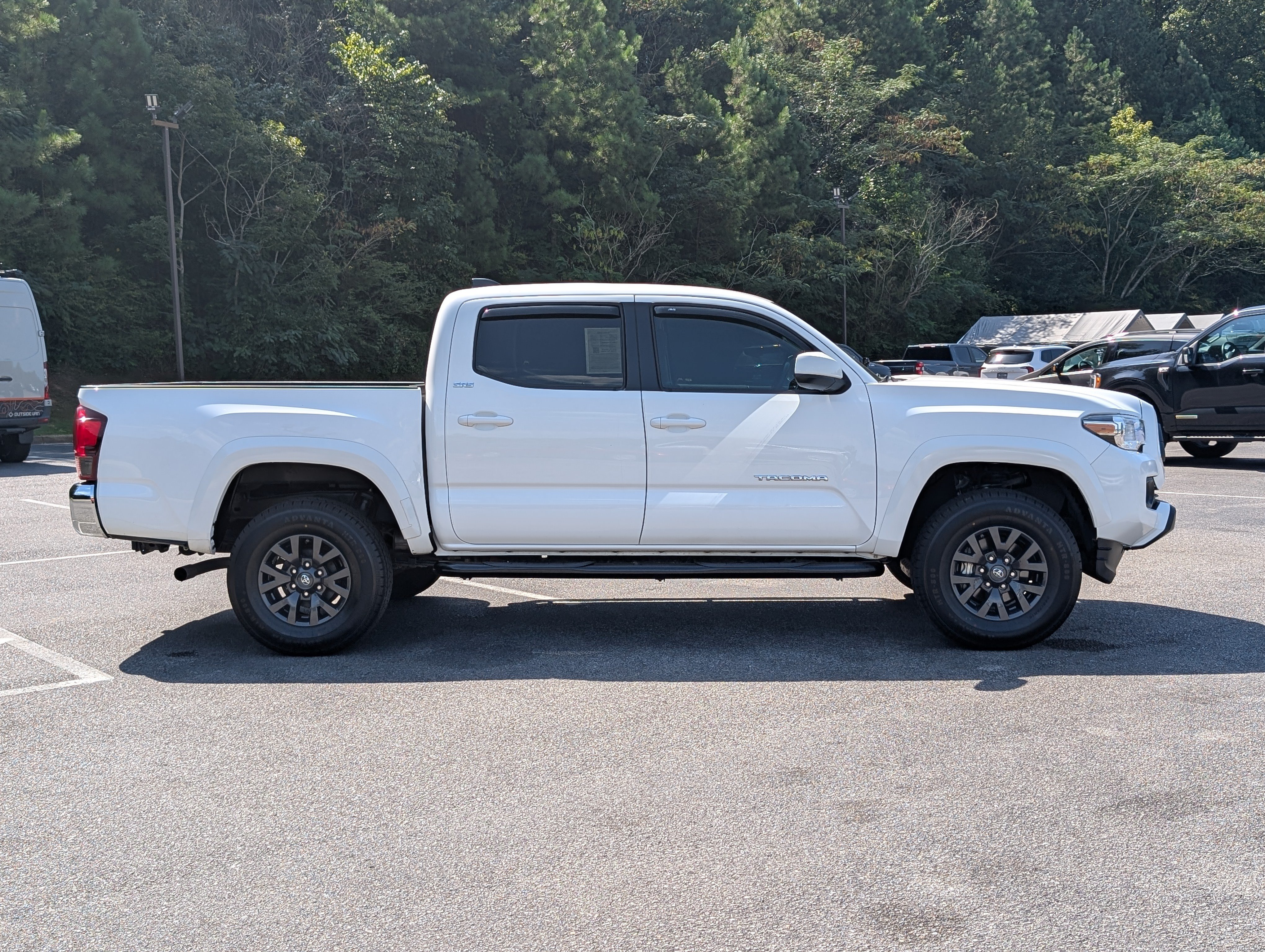 Used 2021 Toyota Tacoma SR5 RWD image 10