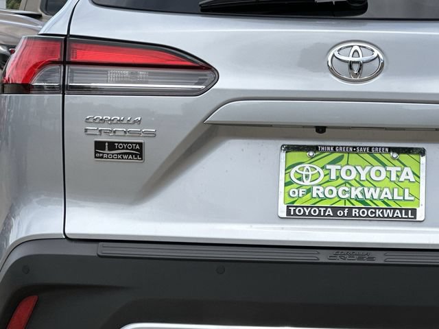 Used 2026 Toyota Corolla Cross XLE FWD image 5