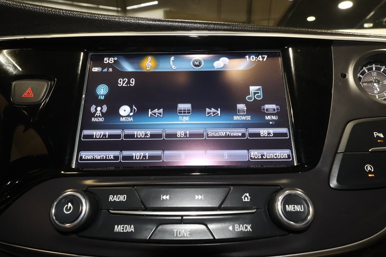 Used 2020 Buick Envision Essence image 12