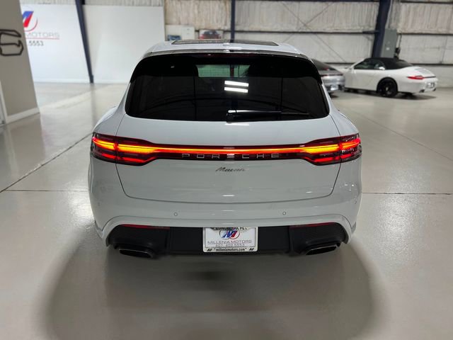 Used 2023 Porsche Macan Base image 64