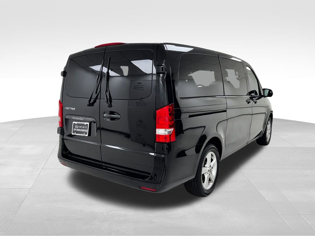 Used 2018 Mercedes-Benz Metris Passenger image 7