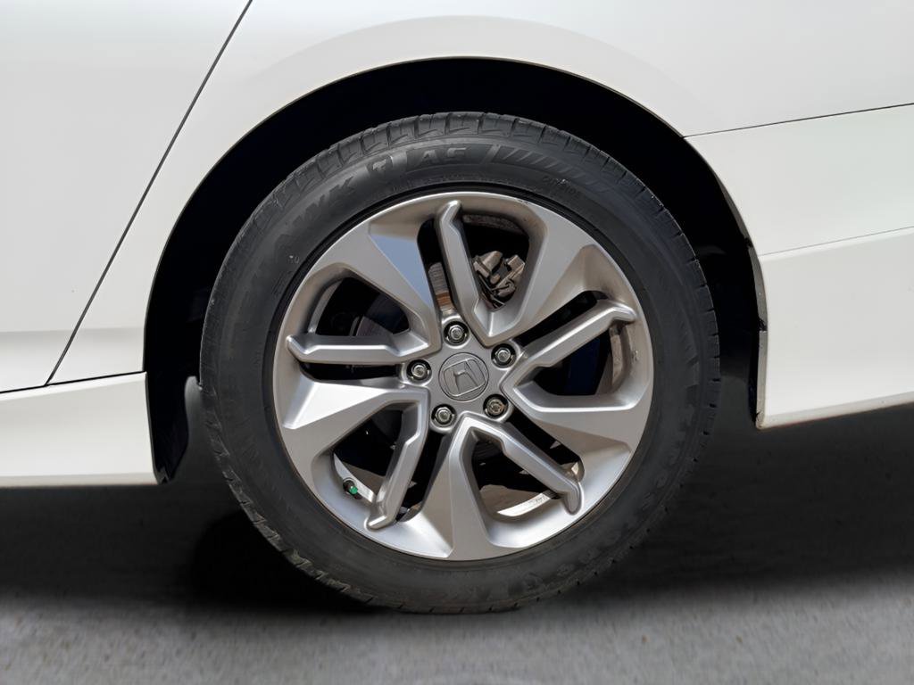 Used 2019 Honda Accord LX image 15