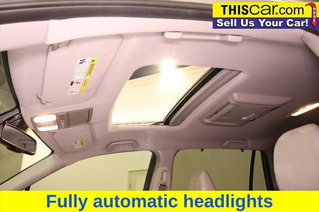 Used 2017 Honda Pilot Touring image 23