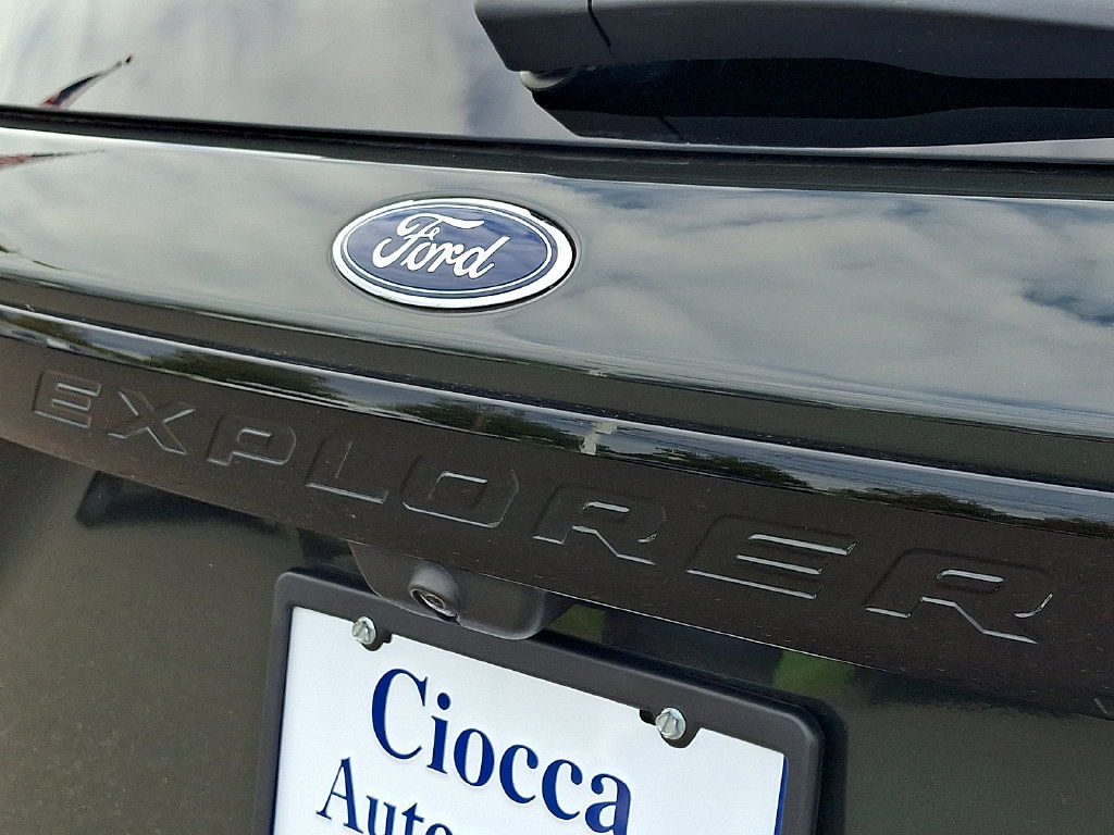 Used 2023 Ford Explorer ST w/ Equipment Group 401A AWD/4WD image 33