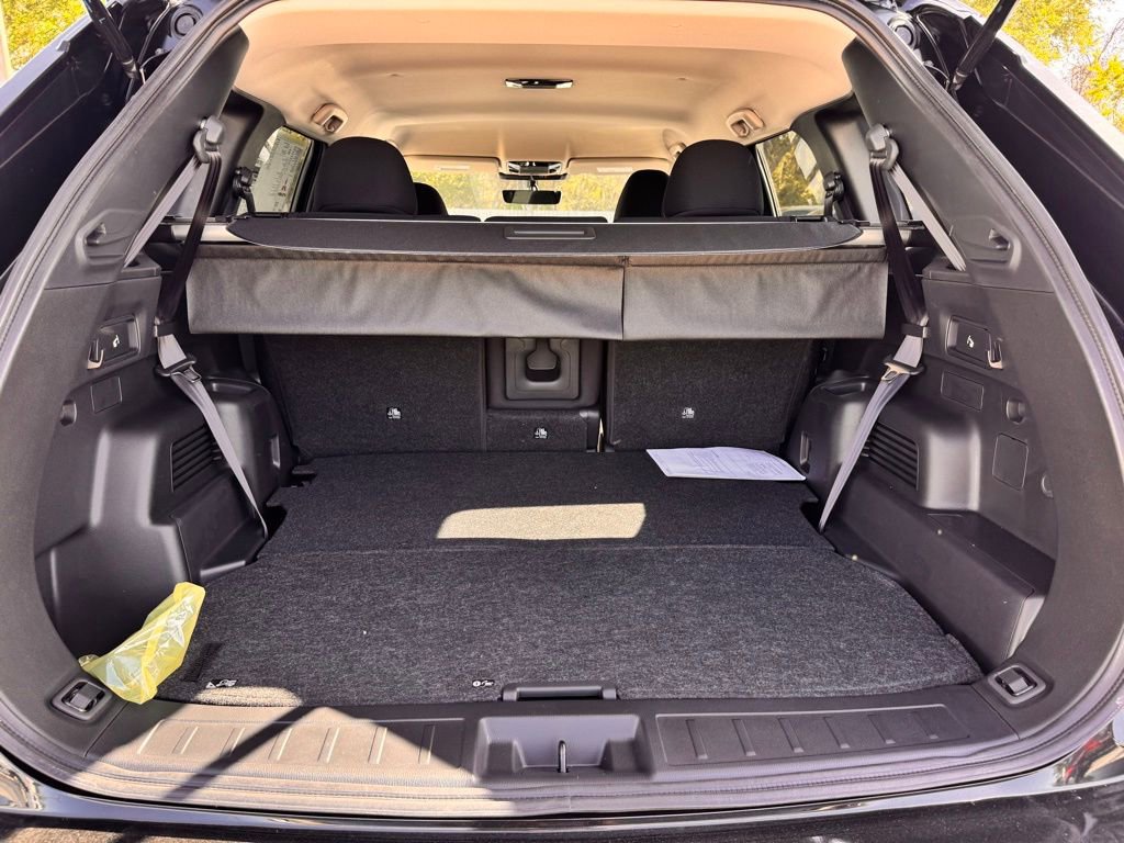 New 2026 Mitsubishi Outlander ES image 12